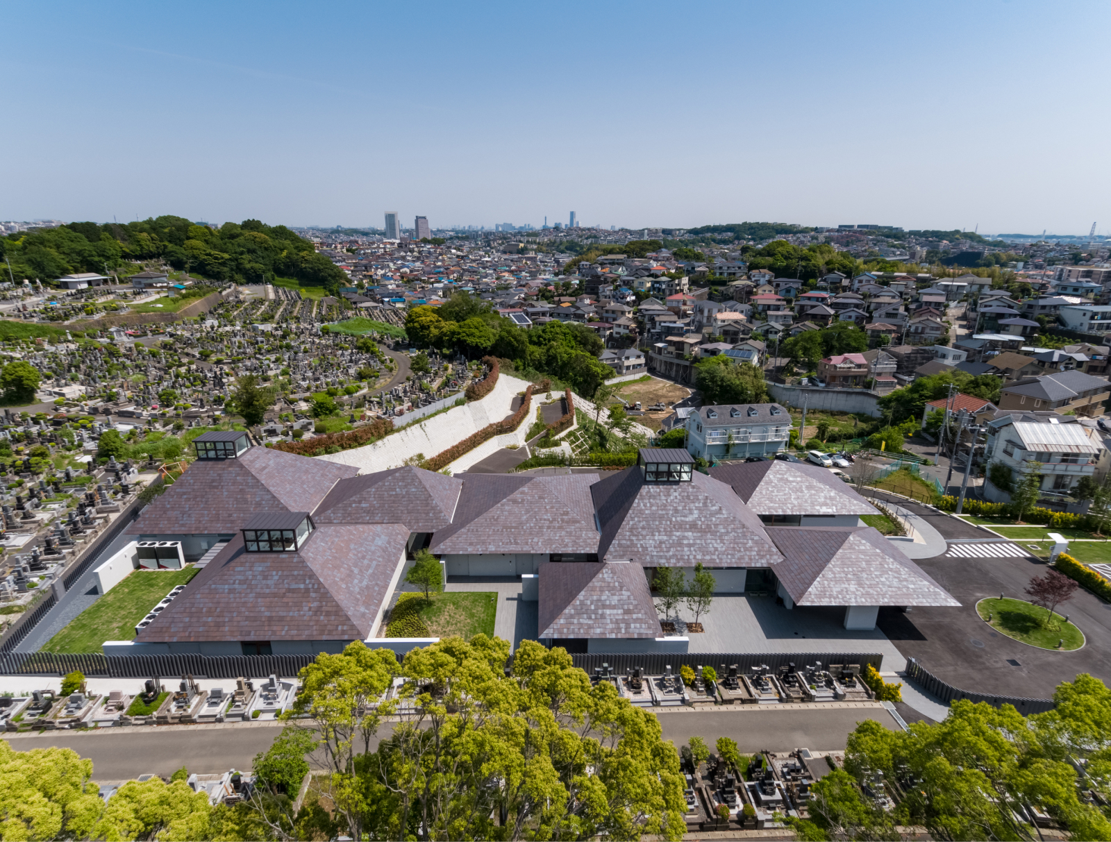 日野こもれび納骨堂 / ©川澄・小林研二写真事務所