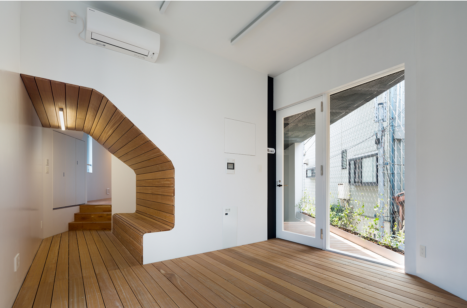 北千束の集合住宅