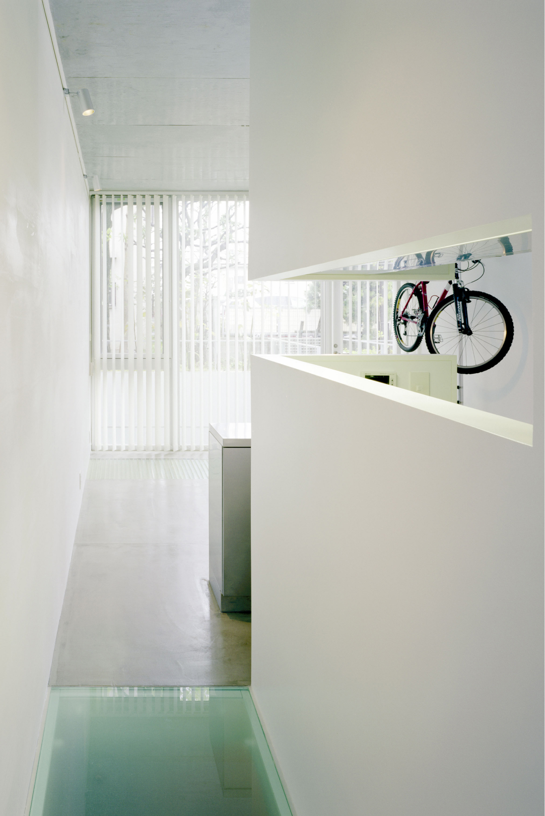 1階玄関通路部（2007年撮影）