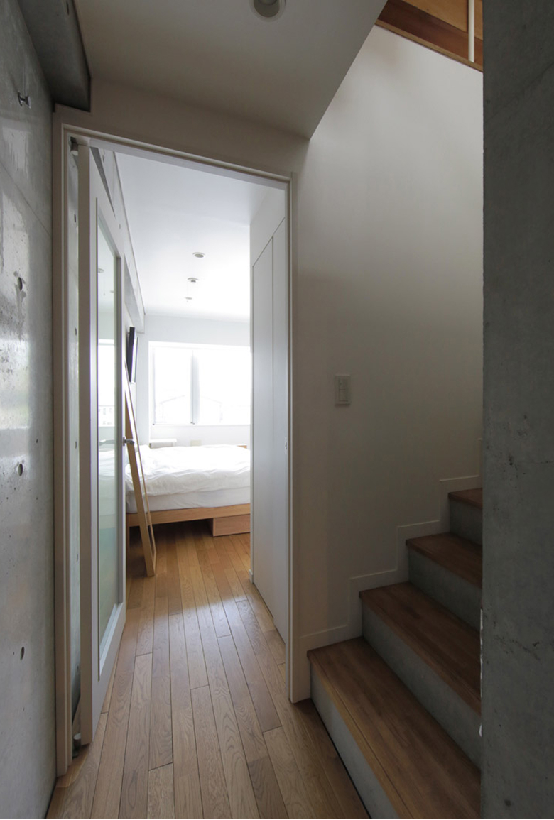 3階へのアプローチ(2018年撮影)